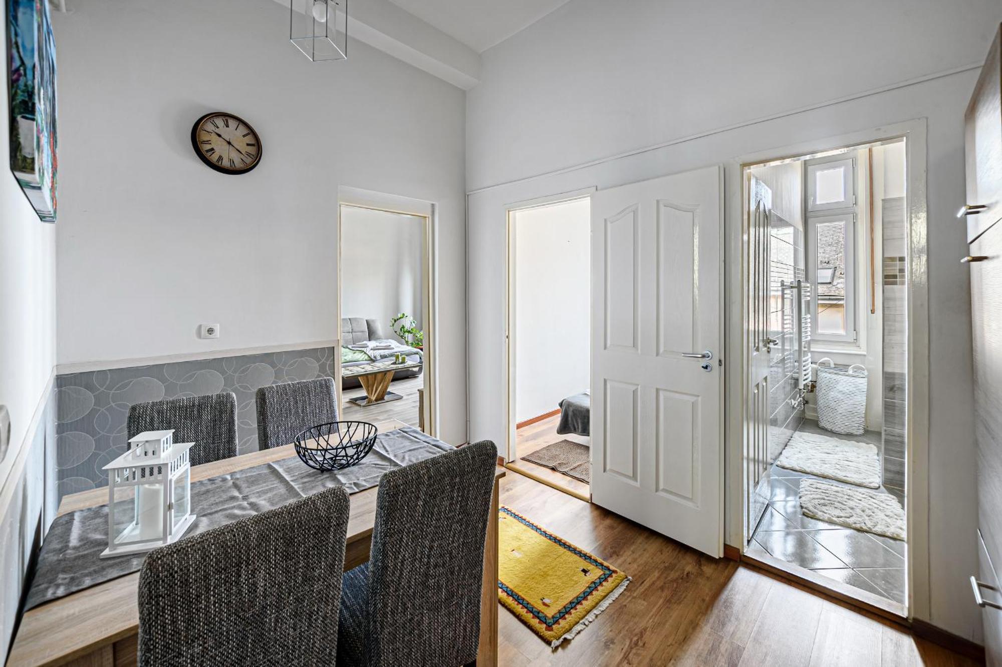 Relaxing Feeling In Nice Area Apartament Budapeszt