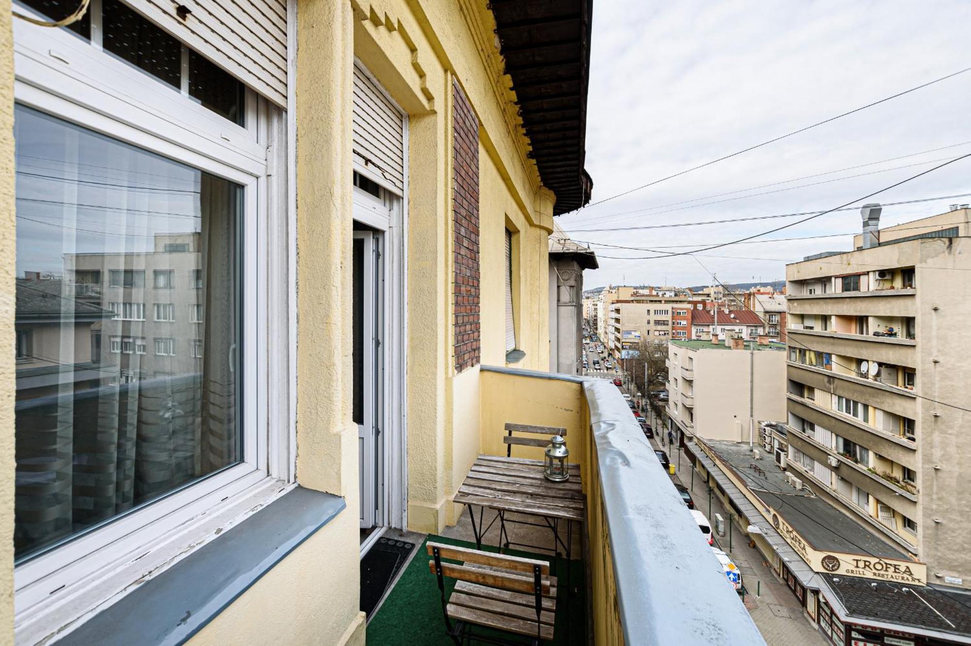 Relaxing Feeling In Nice Area Apartament *